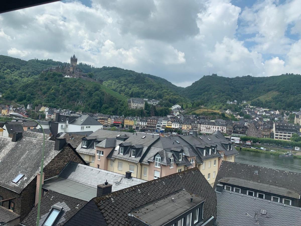 Hotel Und Gaestehaus Gute Quelle コッヘム エクステリア 写真
