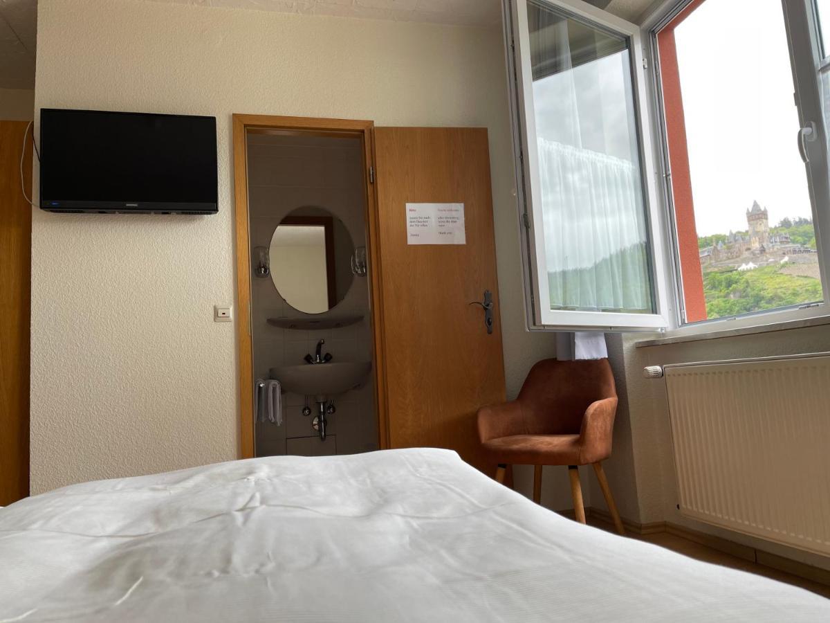 Hotel Und Gaestehaus Gute Quelle コッヘム エクステリア 写真