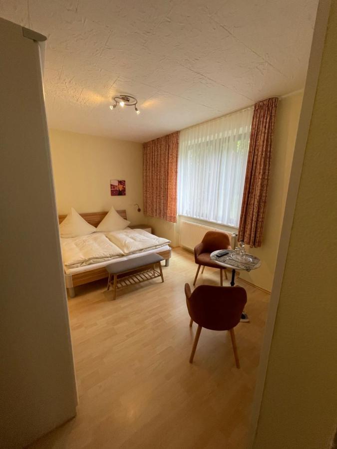 Hotel Und Gaestehaus Gute Quelle コッヘム エクステリア 写真