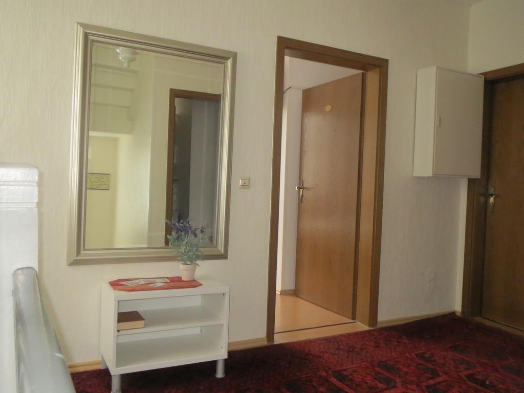Hotel Und Gaestehaus Gute Quelle コッヘム エクステリア 写真